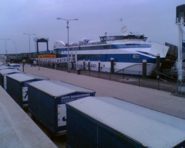 afb007.jpg